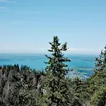 Weitblick شقة *